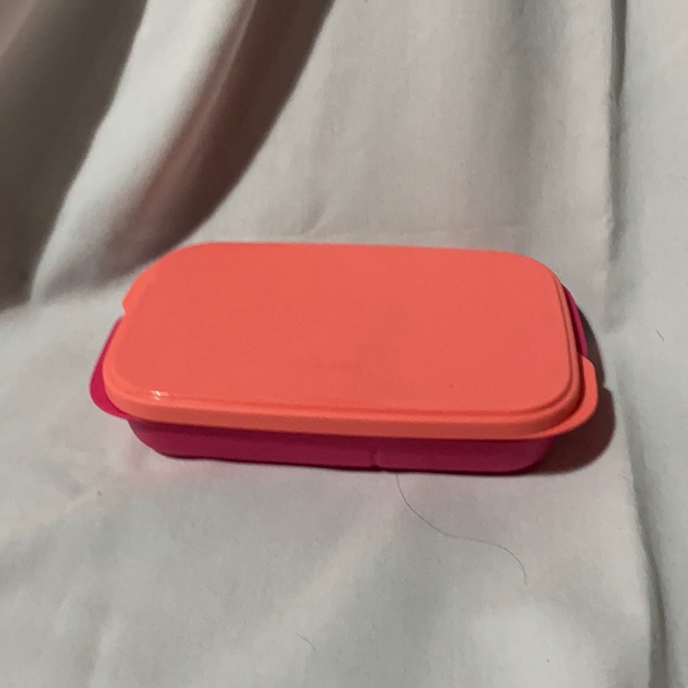 Tupperware Slim Lunch Box New